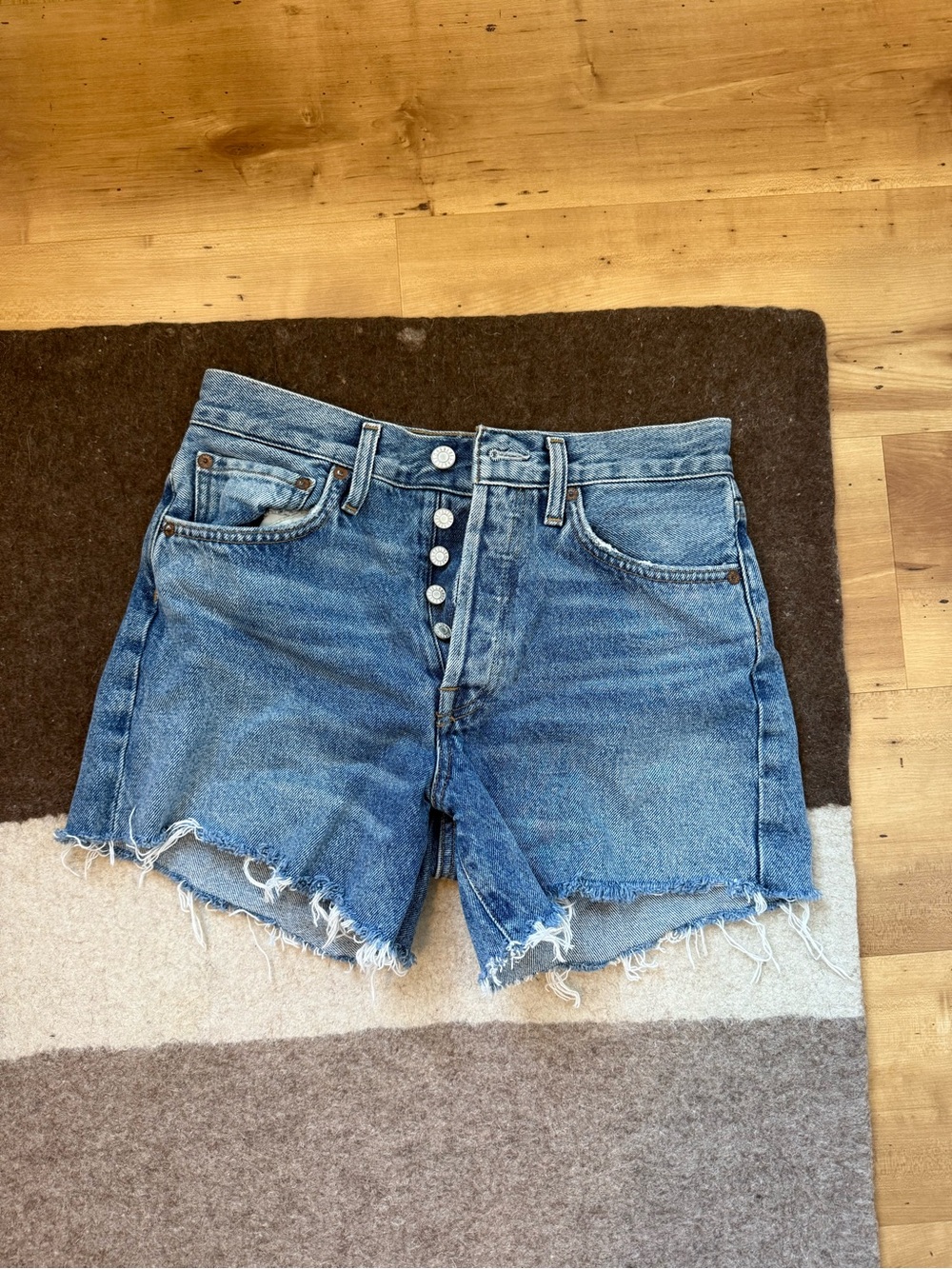 Agolde Button-Fly Raw Hem Denim Shorts - Blue